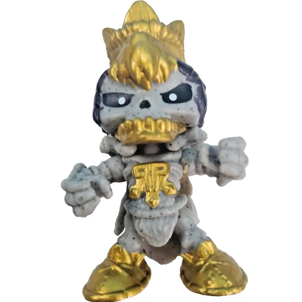Treasure X Dino Gold Dissection Exclusive Hunter/Rider Action Figure Moose Toys